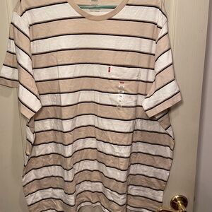 Levi's Men's Beige and White Striped Tee